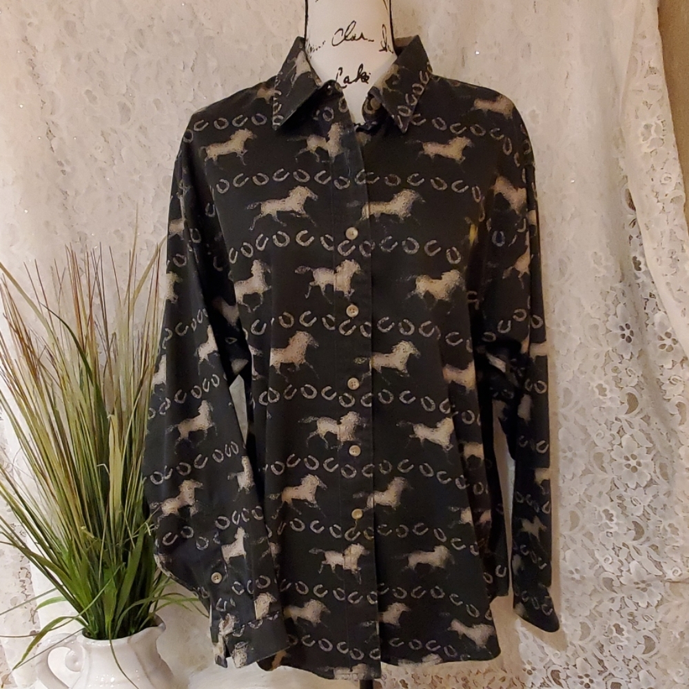 COLDWATER CREEK Button Down Shirt - Size Medium